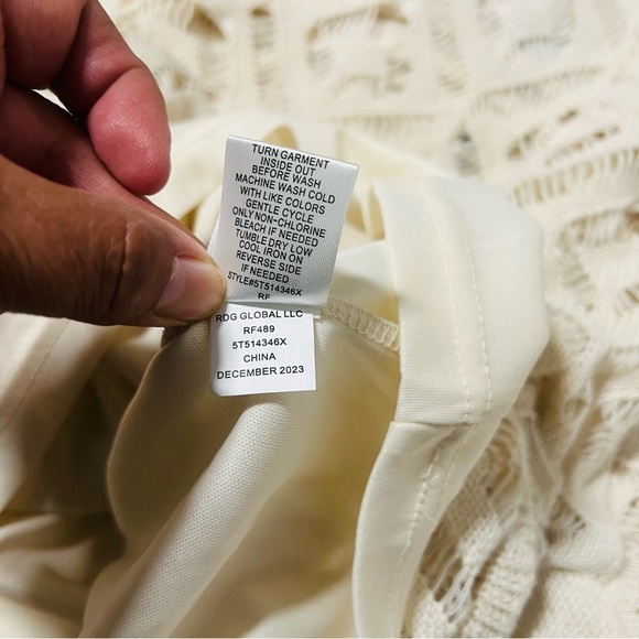 Freshman Small Women Crochet Line Cream Long Sleeve Sheath Dress Resort Wear NWT - Picture 12 of 12